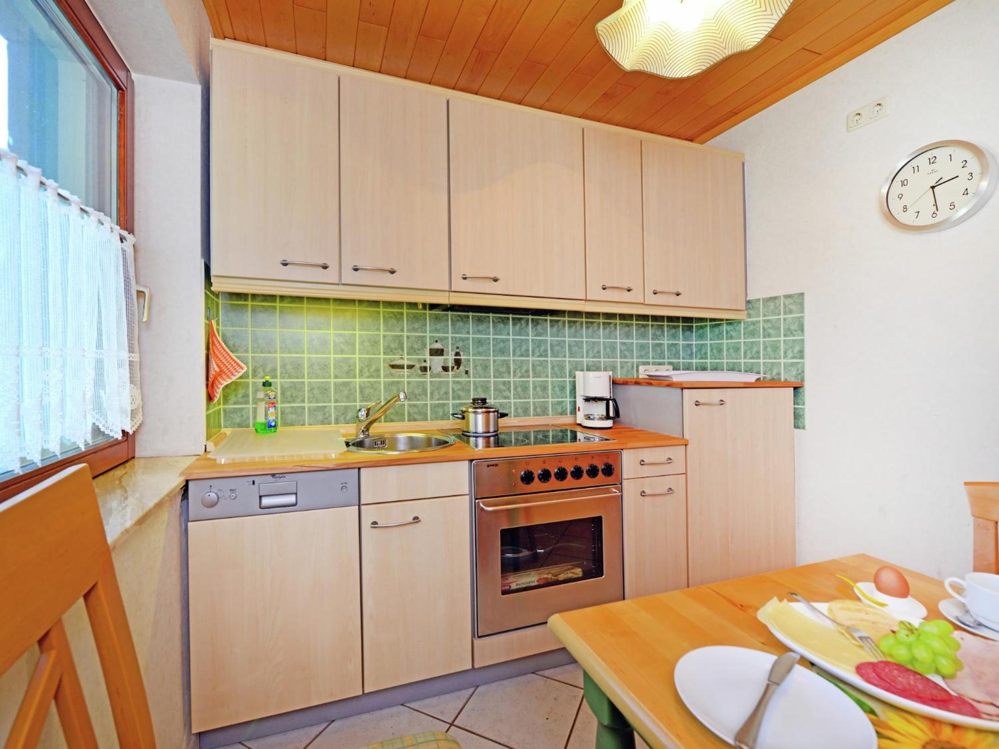 Quaint Apartment In Eimelrod Near Lake And Water Sports Willingen  Exteriér fotografie