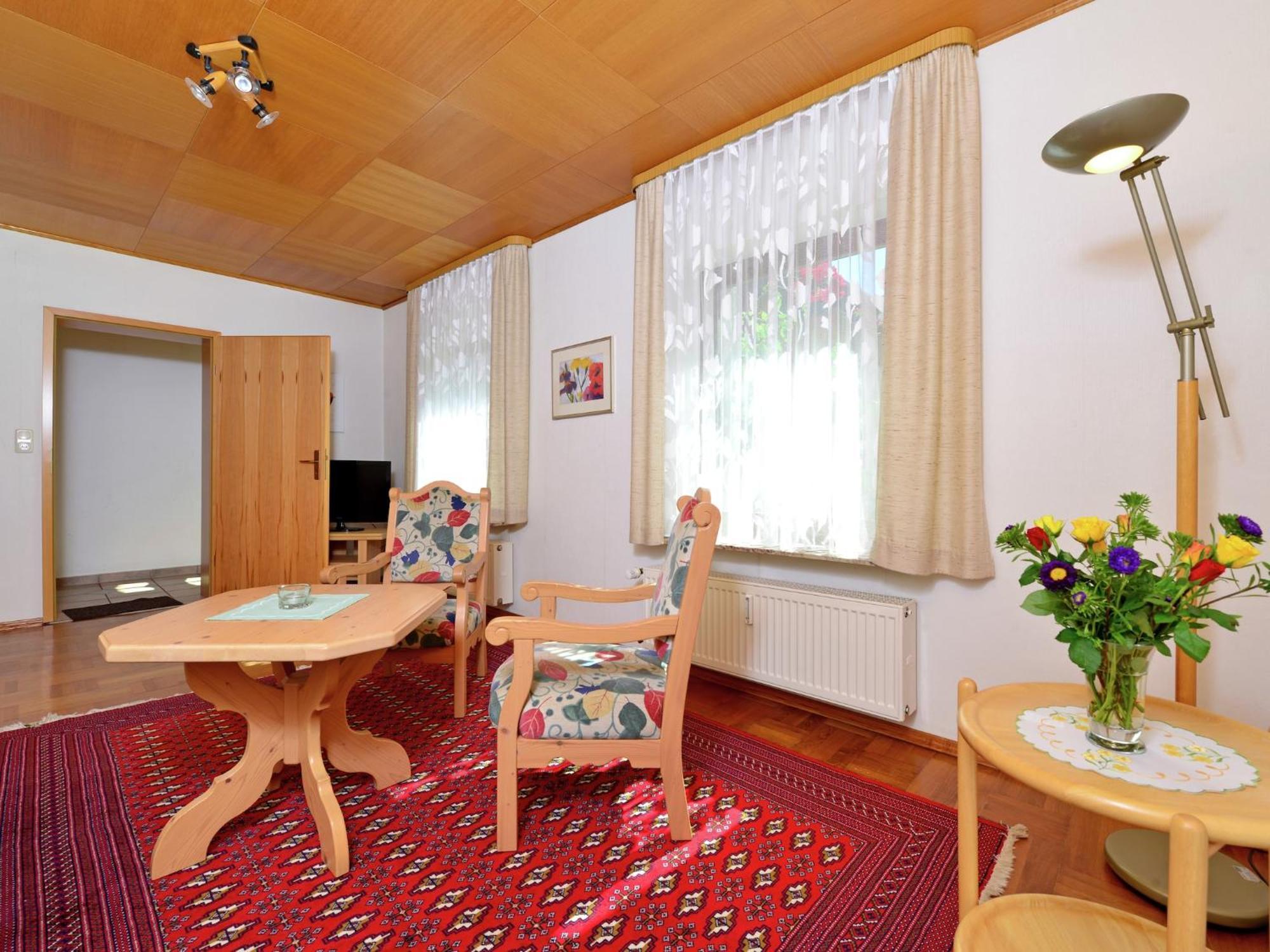 Quaint Apartment In Eimelrod Near Lake And Water Sports Willingen  Exteriér fotografie