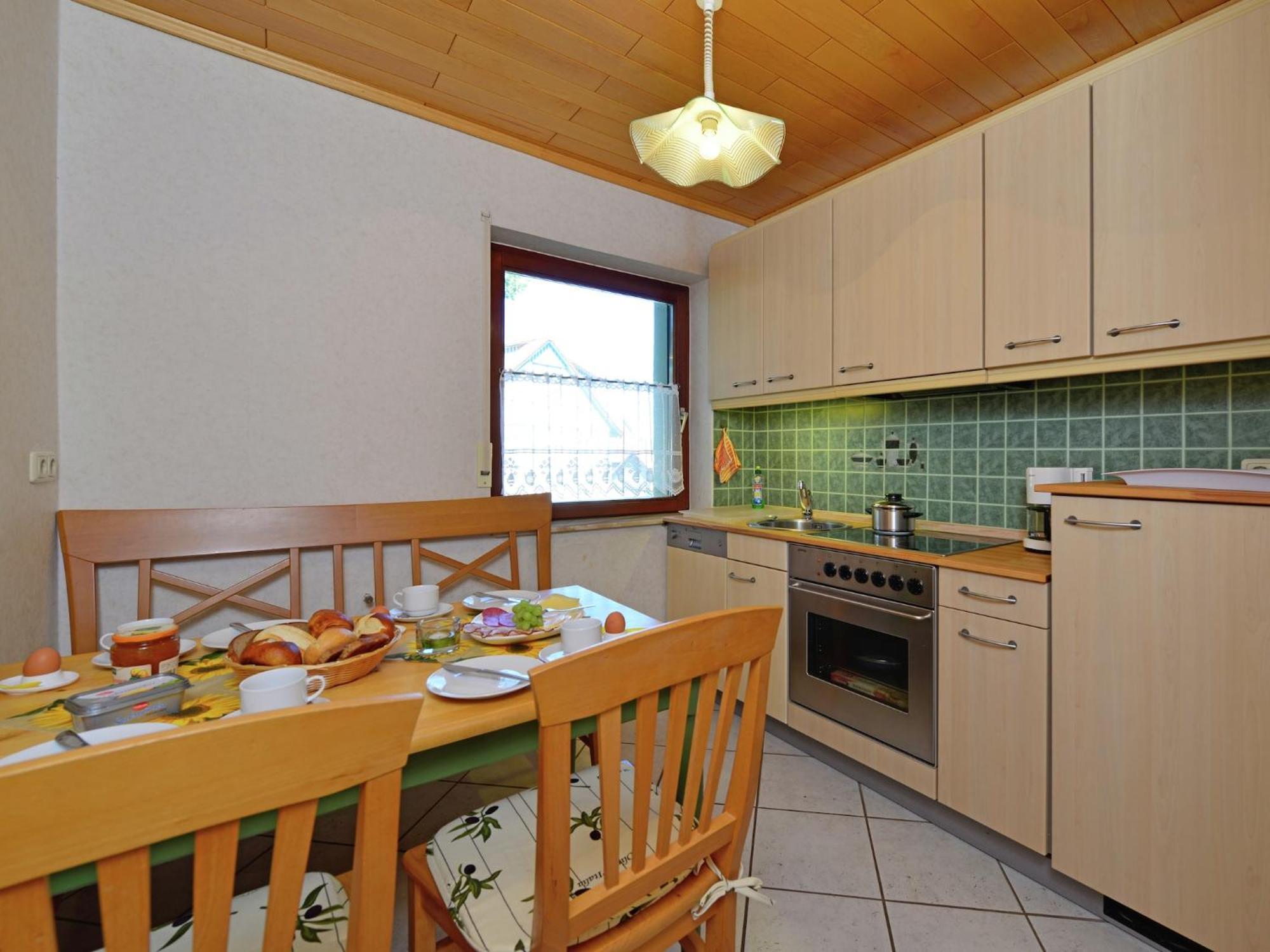 Quaint Apartment In Eimelrod Near Lake And Water Sports Willingen  Exteriér fotografie