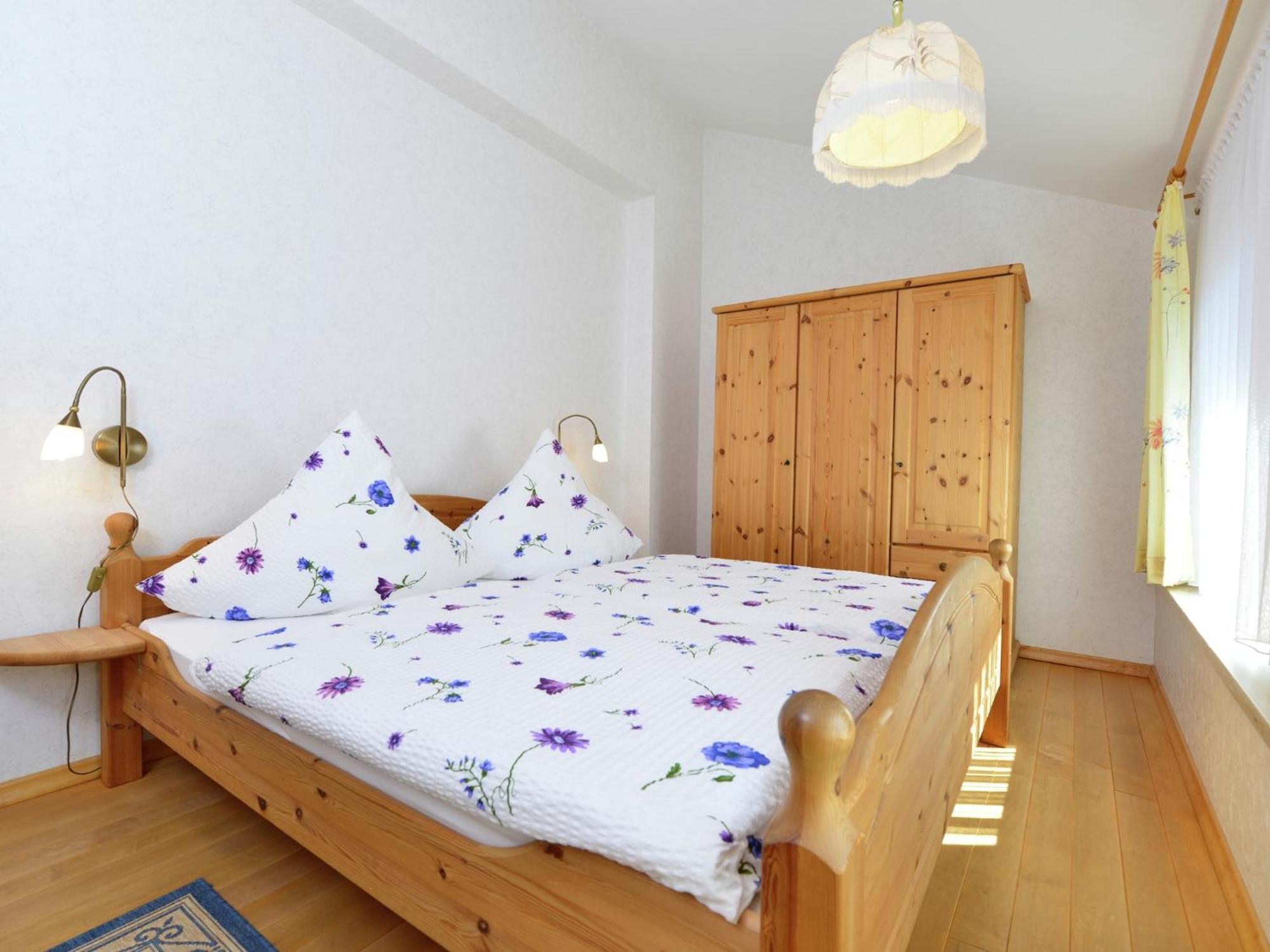 Quaint Apartment In Eimelrod Near Lake And Water Sports Willingen  Exteriér fotografie